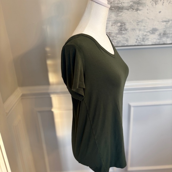 Merona Dark Green Women's Short Sleeve Top - Picture 2 of 3